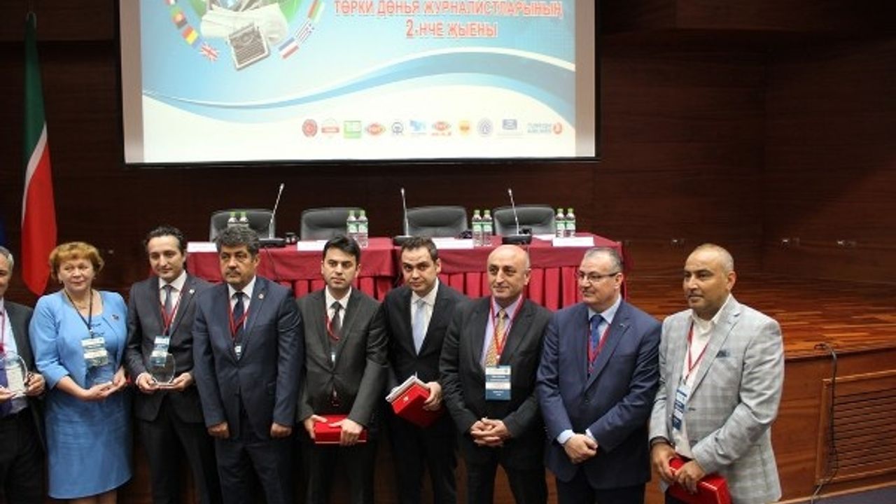 Türk Dünyası Gazetecileri Tataristan’da buluştu, Vatan ÖZ'e Avrupa Basın Ödülü