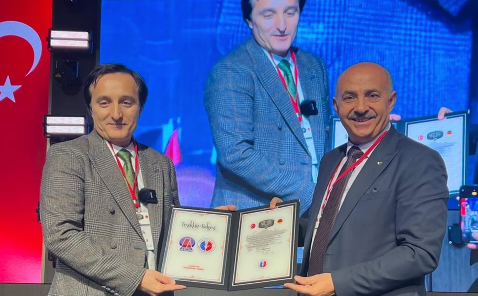 Vatan Öz, Avrupa’da Yılın Gazetecisi