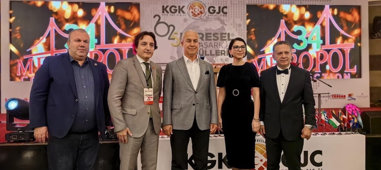 Küresel Gazeteciler Konseyi Vatan Oz Odul 3