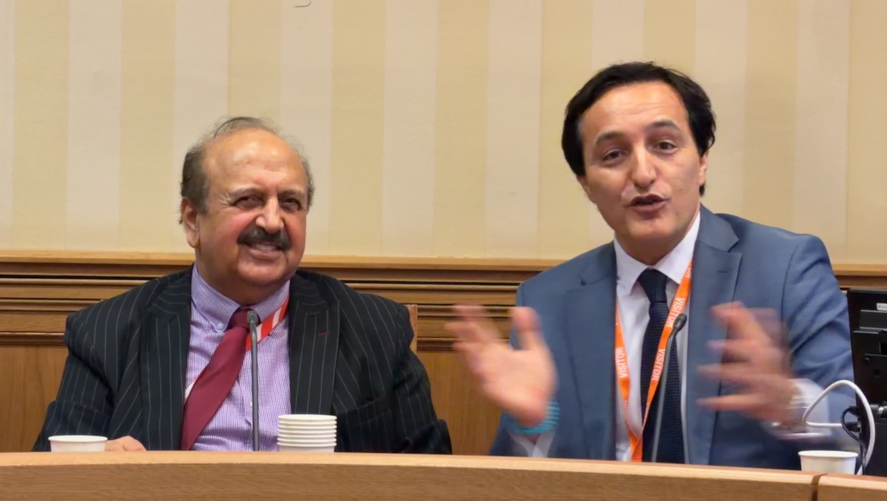 Lord Ile İngiltere Lordlar Kamarası’nda Beş Çay 2