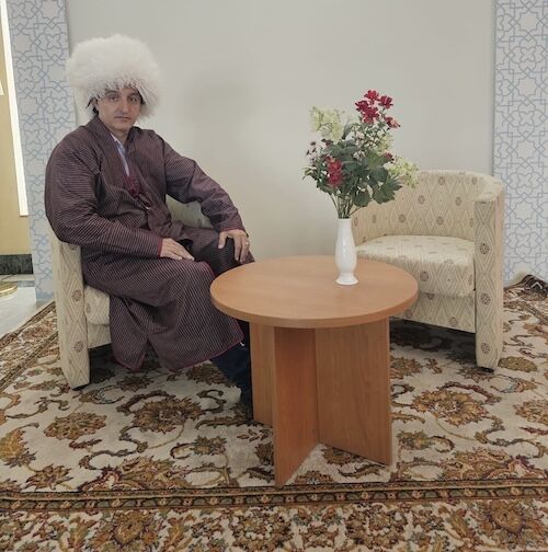 İlk Vatan’dan İkinci Vatan’a Ötüken’den Ürgenç’e, Hive’ye19